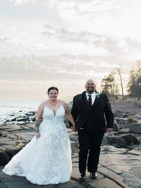 White Lace A-Line Wedding Dress with V-Neck